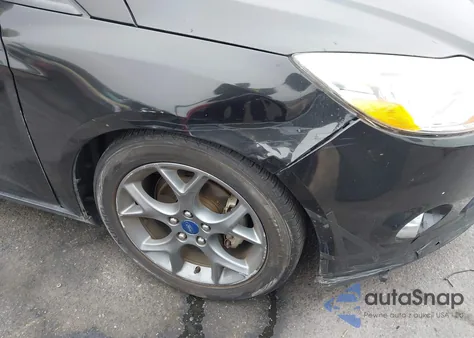 2013 Ford Focus Se z USA, uszkodzony, nr VIN 1FADP3K25DL264581